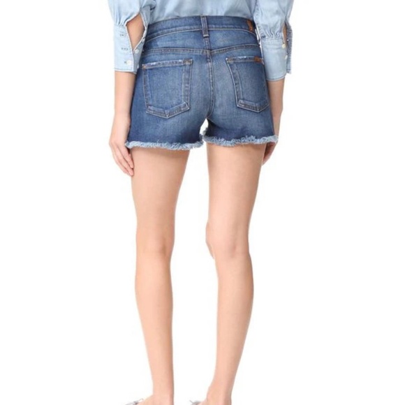 7 For All Mankind Cut Off Short With Step Hem - Picture 4 of 7